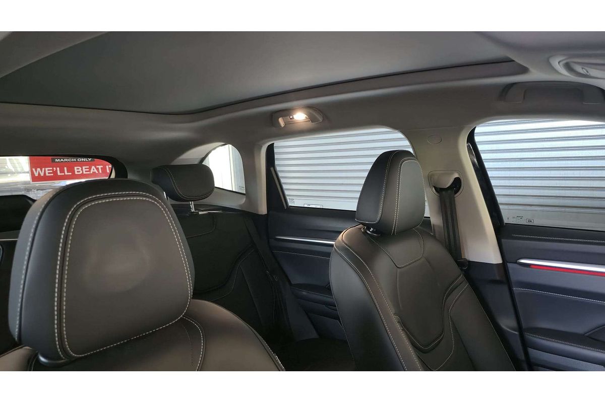 H6 Ultra Auto Hybrid 4X2