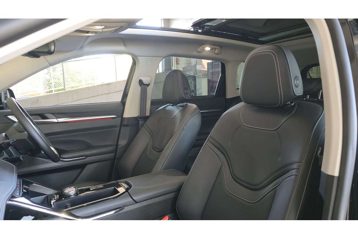 H6 Ultra Auto Hybrid 4X2