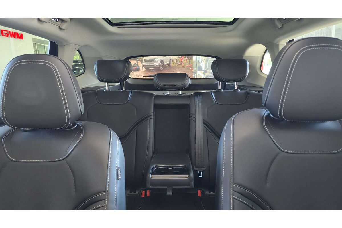 H6 Ultra Auto Hybrid 4X2