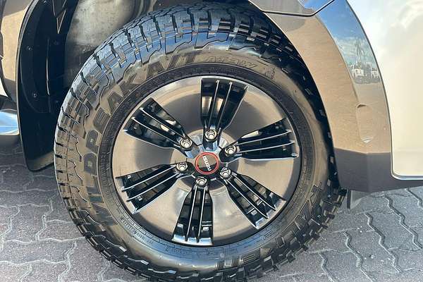 2022 Isuzu D-MAX X-TERRAIN 4X4 thumb-2