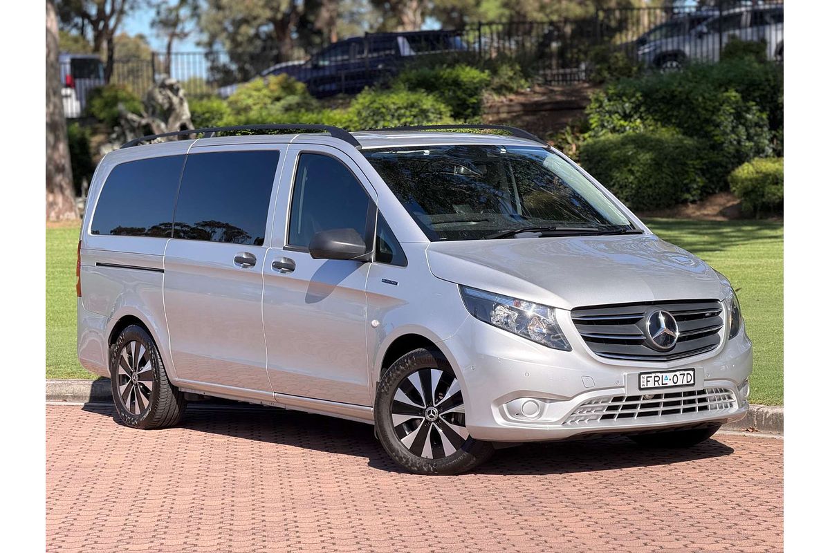 2022 Mercedes-Benz eVito Tourer 129 447 MWB
