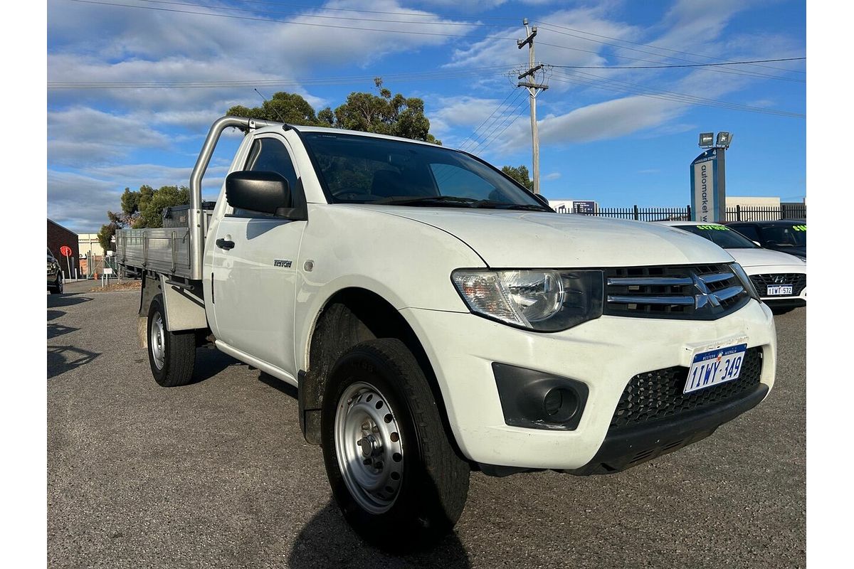 2014 Mitsubishi Triton GLX MN Rear Wheel Drive