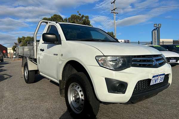 2014 Mitsubishi Triton GLX MN Rear Wheel Drive