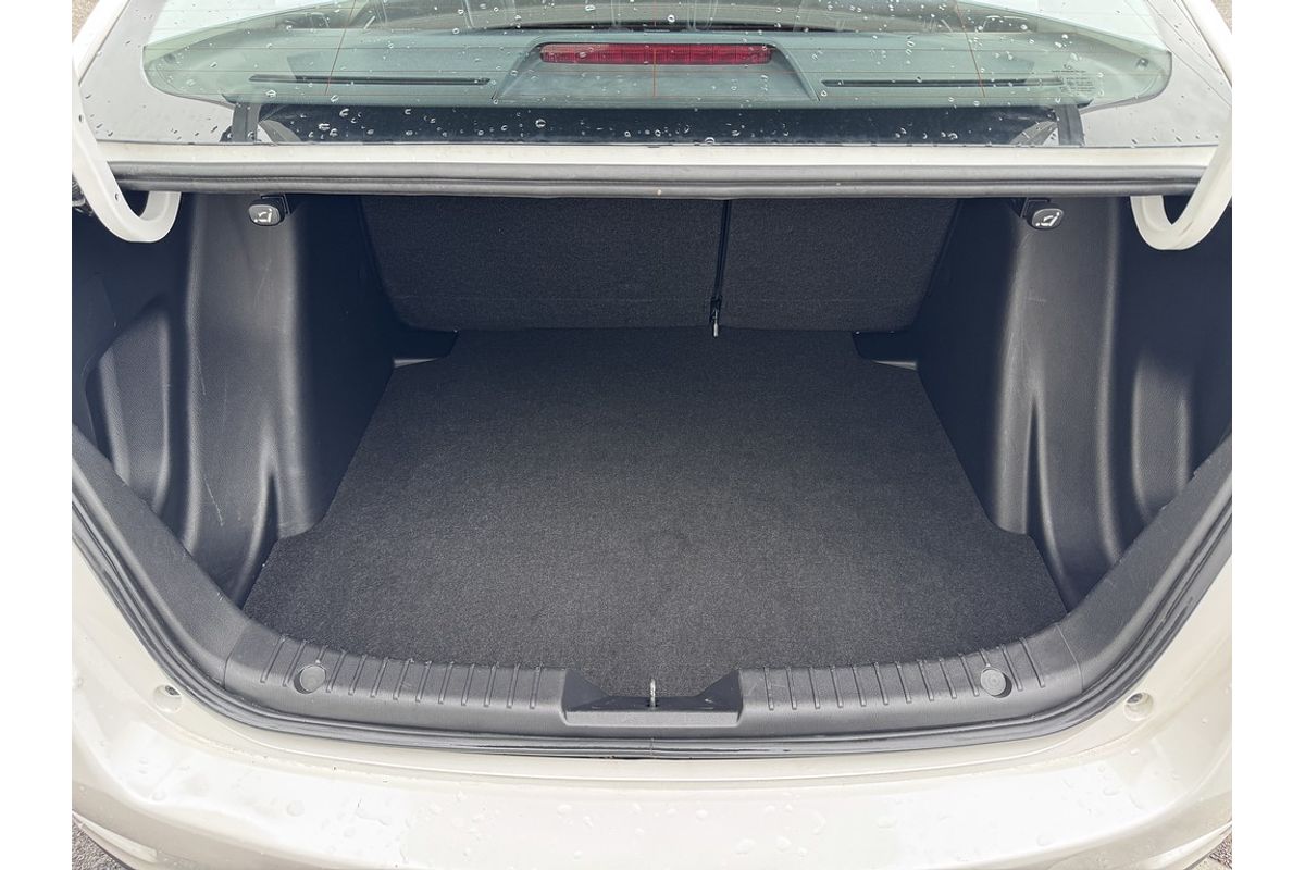 MAZDA2 N 6AUTO SEDAN NEO