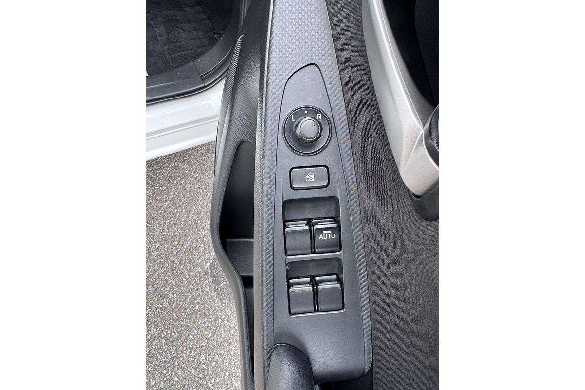 MAZDA2 N 6AUTO SEDAN NEO