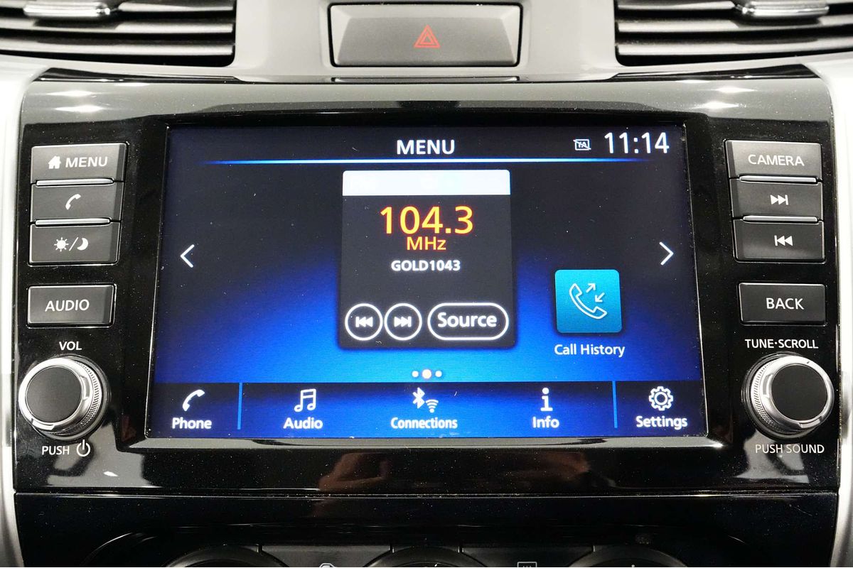 2022 Nissan Navara SL D23 Rear Wheel Drive