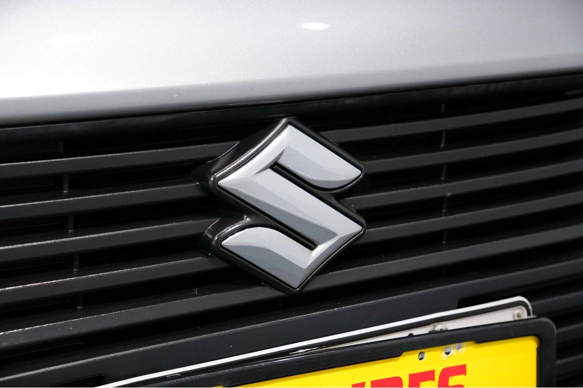 2018 Suzuki Swift GL Navigator AZ