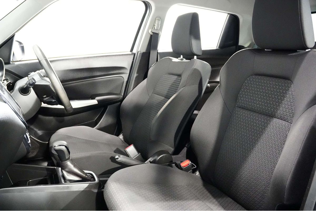 2018 Suzuki Swift GL Navigator AZ