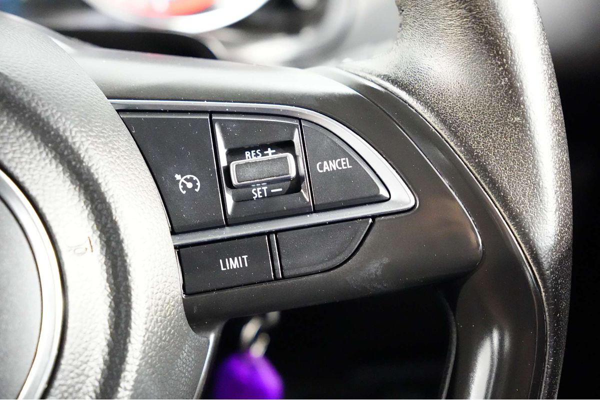 2018 Suzuki Swift GL Navigator AZ