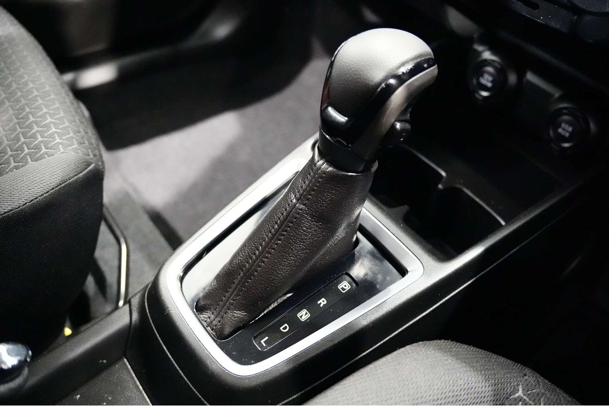 2018 Suzuki Swift GL Navigator AZ