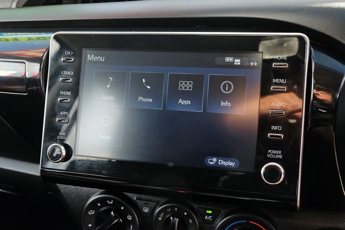 2025 Toyota Hilux SR GUN126R 4X4