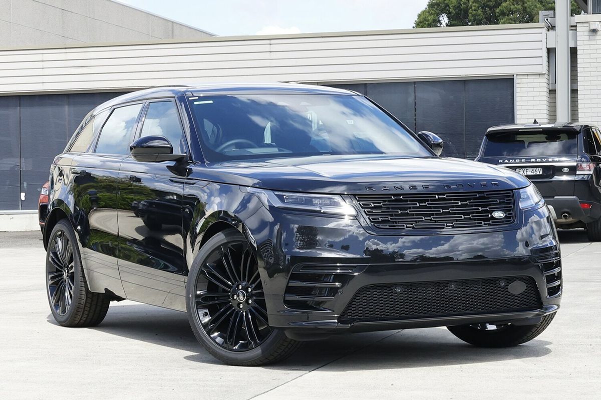 2025 Land Rover Range Rover Velar P250 Dynamic SE L560