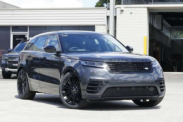 2025 Land Rover Range Rover Velar P250 Dynamic SE L560