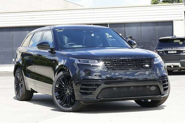 2025 Land Rover Range Rover Velar P250 Dynamic SE L560