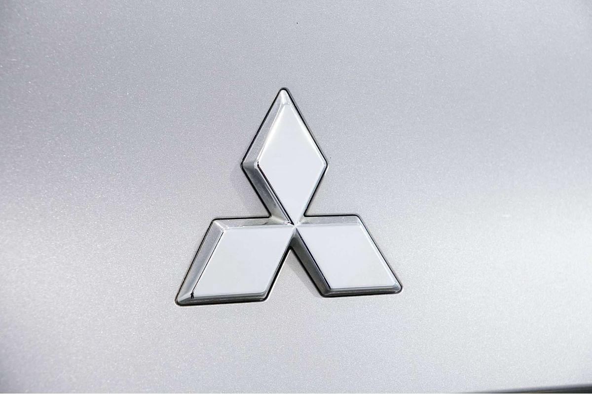 2023 Mitsubishi Outlander ES ZM