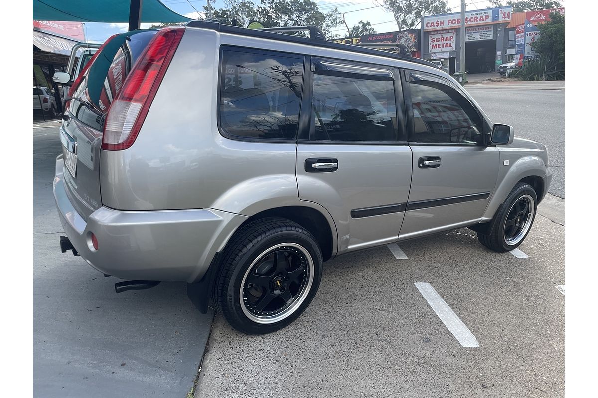 2004 Nissan X-TRAIL ST T30 II