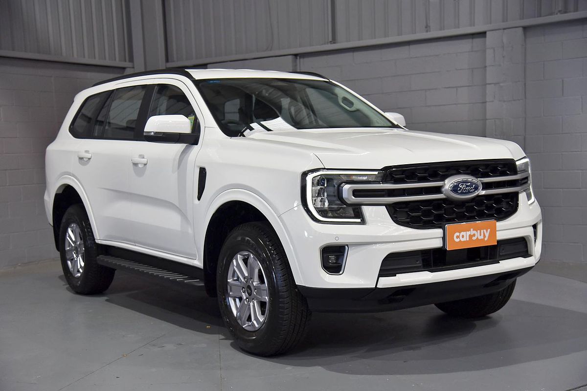 2025 Ford Everest Ambiente 2.0L
