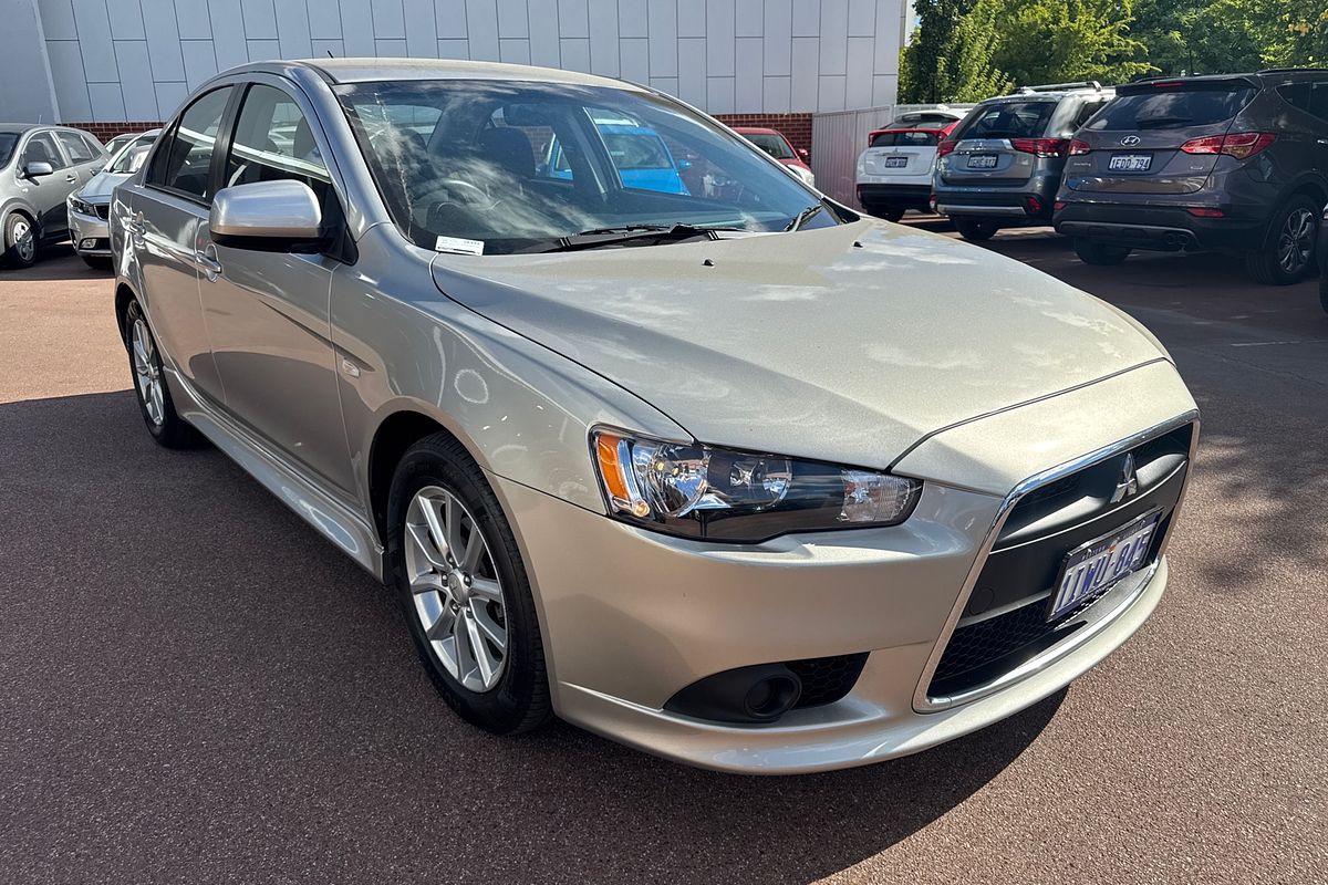 2014 Mitsubishi Lancer ES Sport CJ