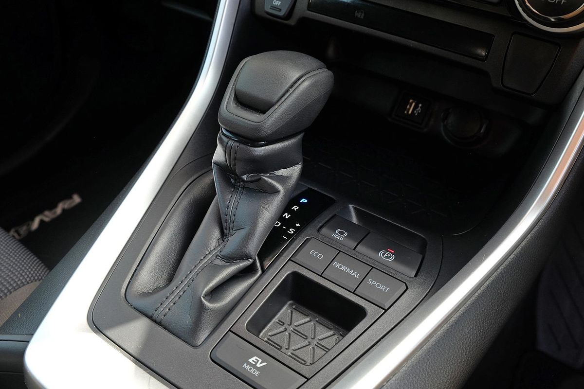 2024 Toyota RAV4 GX AXAH52R