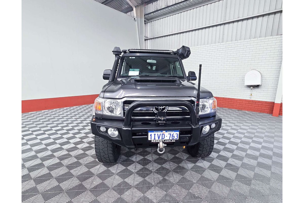 2017 Toyota Landcruiser GXL VDJ76R