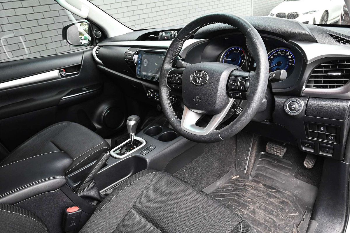 2020 Toyota Hilux SR5 GUN126R 4X4