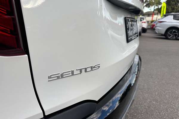 2025 Kia Seltos GT-Line SP2 PE thumb-3