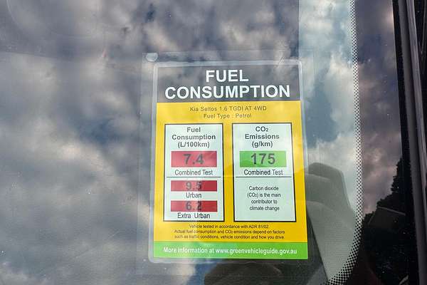 2025 Kia Seltos GT-Line SP2 PE thumb-10