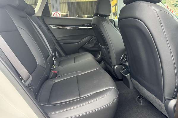 2025 Kia Seltos GT-Line SP2 PE thumb-15