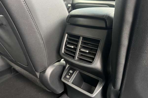 2025 Kia Seltos GT-Line SP2 PE thumb-16