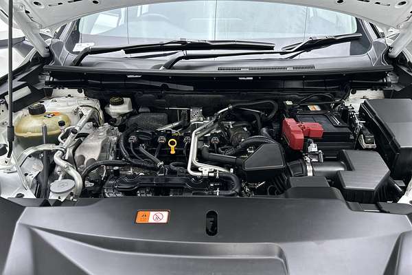 2023 Mitsubishi Outlander LS ZM thumb-10