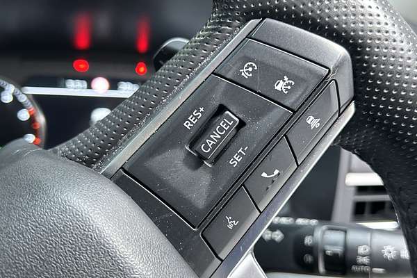 2023 Mitsubishi Outlander LS ZM thumb-17