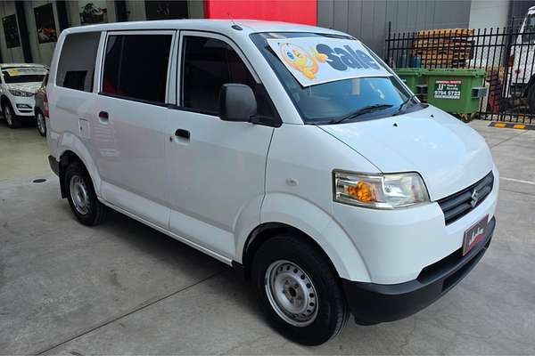 2013 Suzuki APV