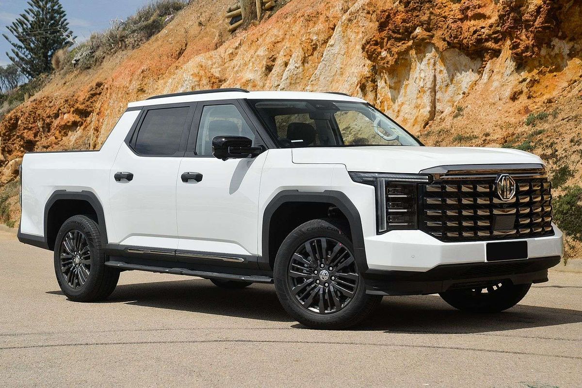 2025 MG U9