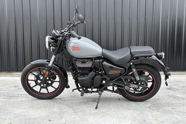 2026 Royal Enfield METEOR 350 - FIREBALL GREY