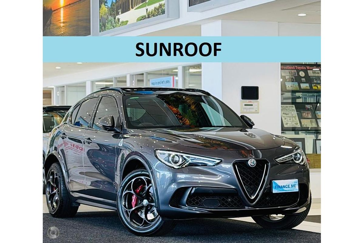 2019 Alfa Romeo Stelvio Quadrifoglio