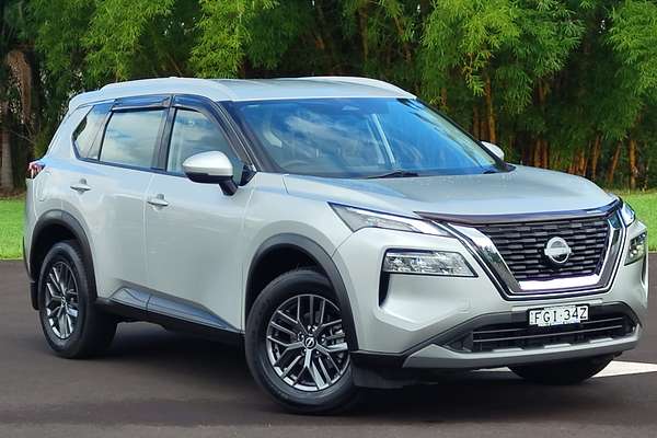 2024 Nissan X-TRAIL ST T33