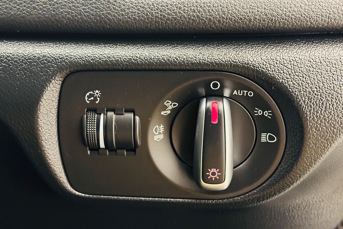 2016 Audi Q3 1.4 TFSI (110kW) 6 SP AUTOMATIC 4D WAGON T4