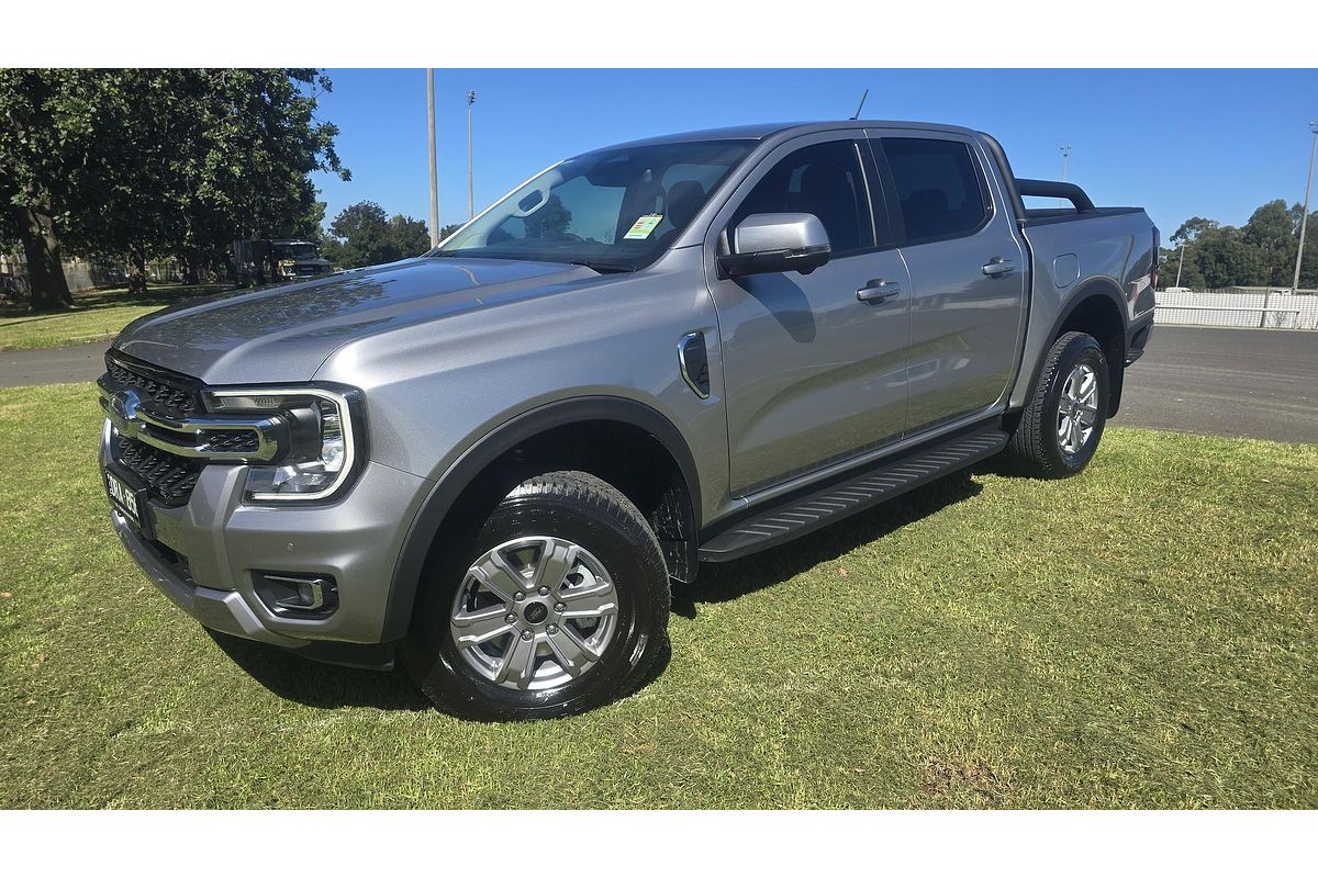 2025 Ford Ranger XLT 4X4 2.0L