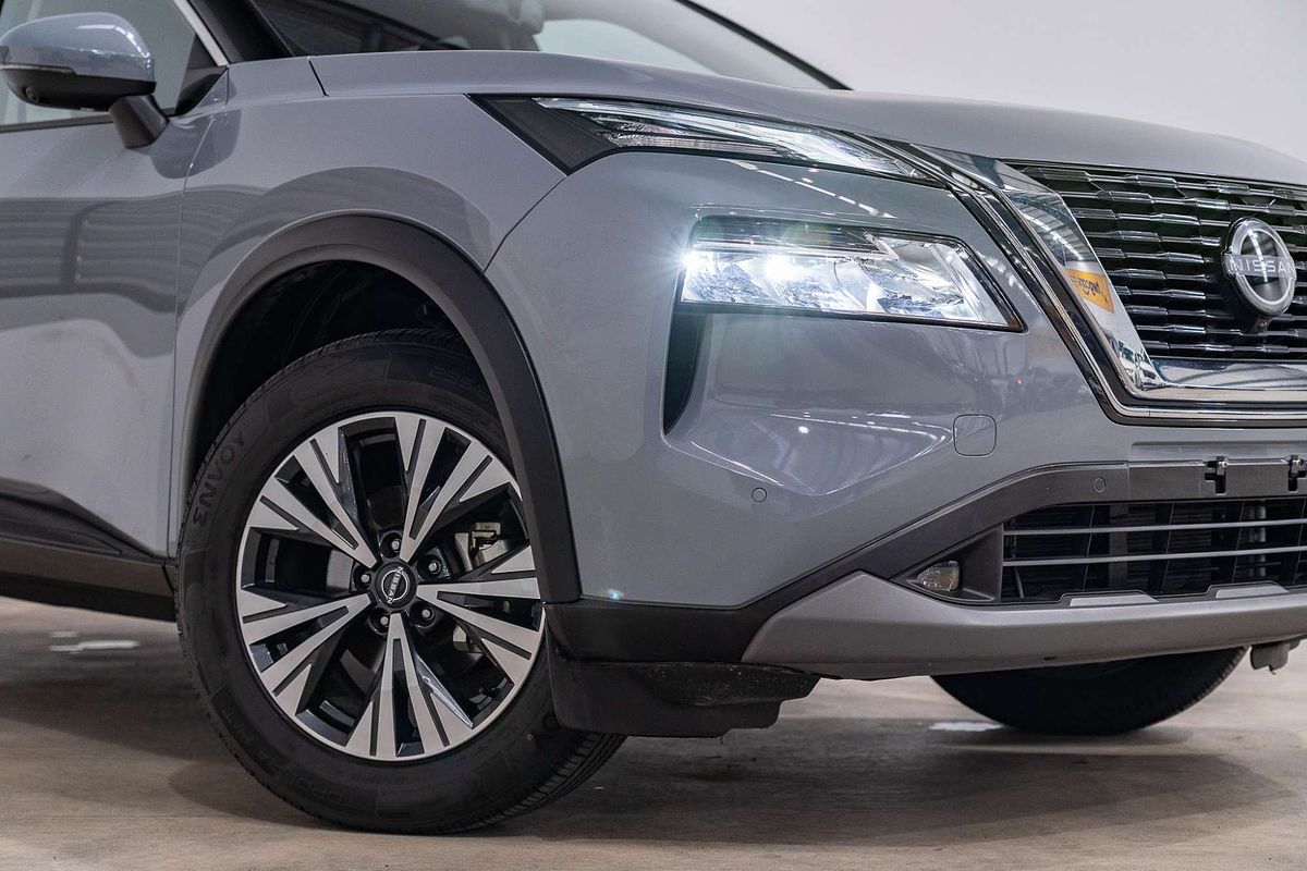 2023 Nissan X-TRAIL ST-L T33