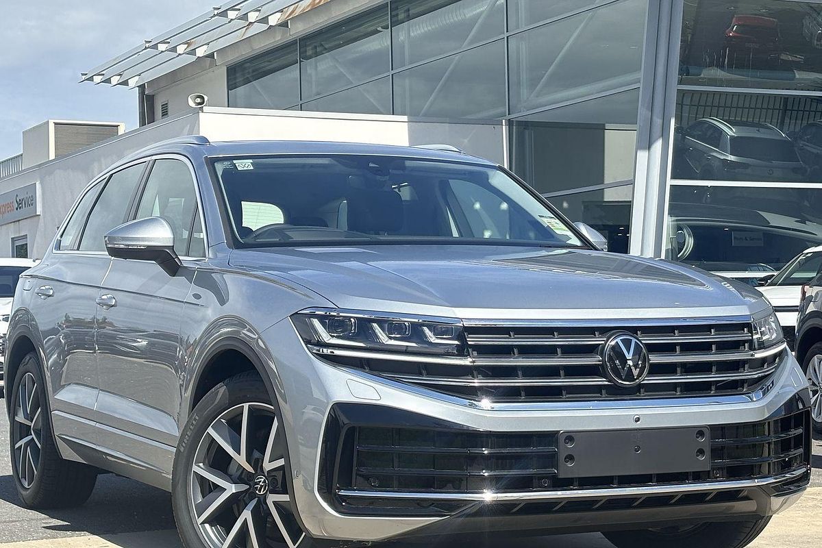 2025 Volkswagen Touareg 210TDI Elegance RC