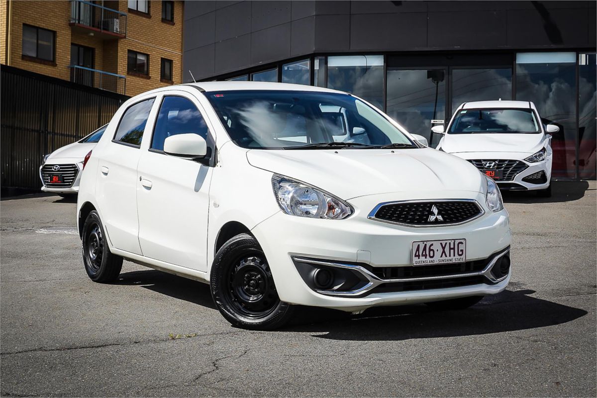 2016 Mitsubishi Mirage ES LA