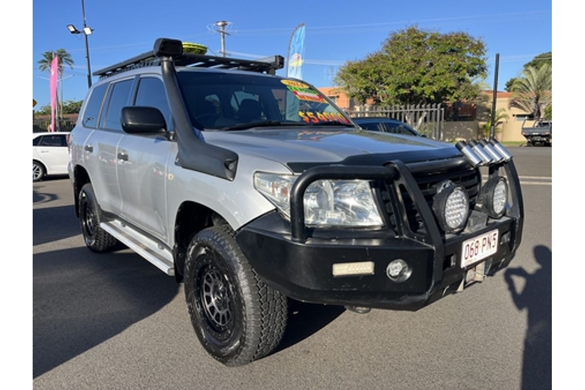 2013 Toyota Landcruiser GX VDJ200R