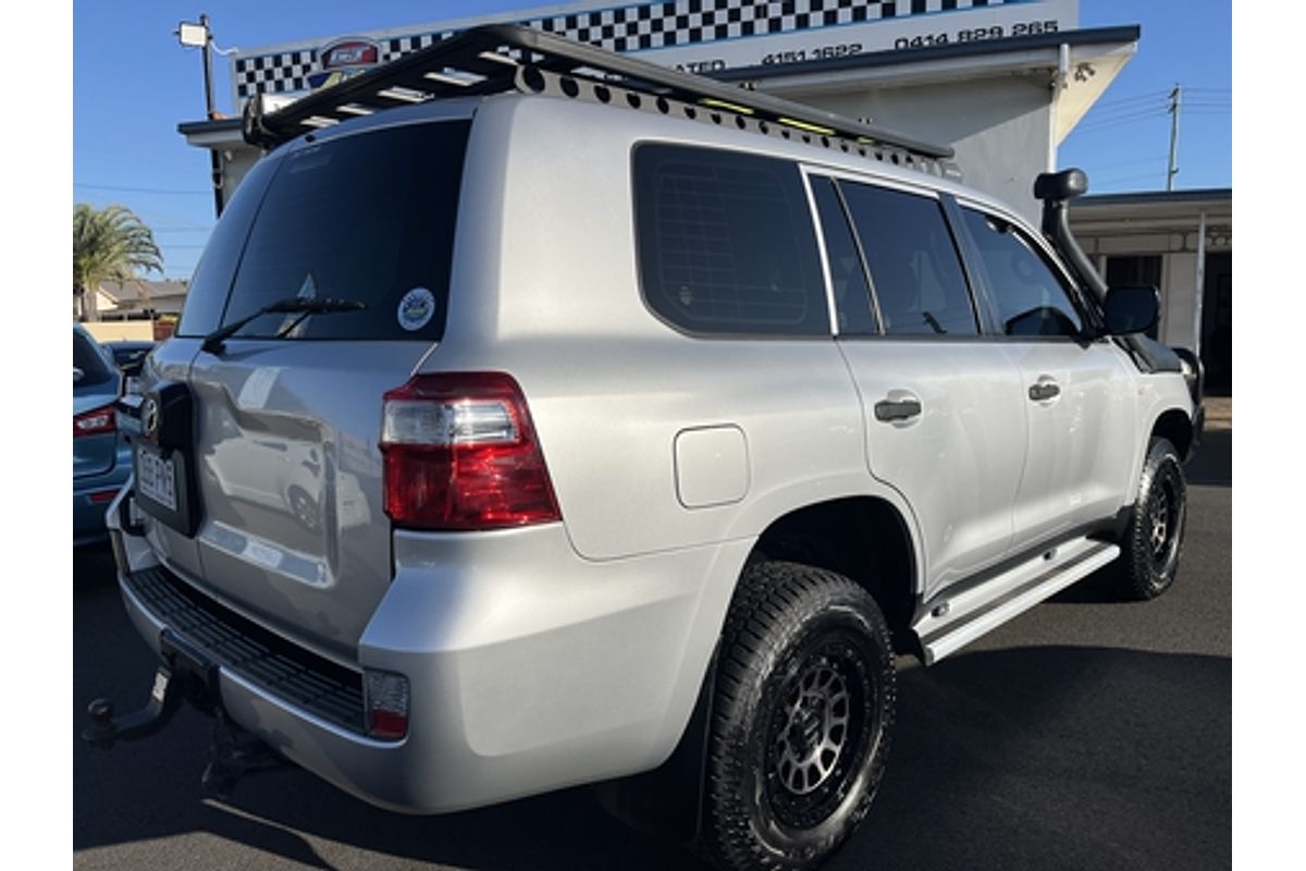 2013 Toyota Landcruiser GX VDJ200R