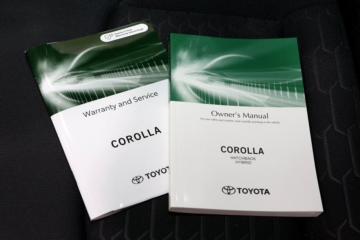 2022 Toyota Corolla SX Hybrid ZWE211R