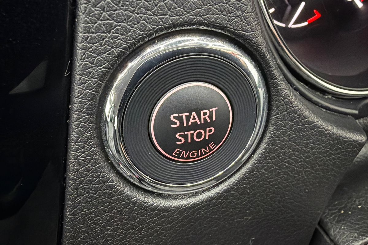 2017 Nissan X-TRAIL ST-L T32 Series II