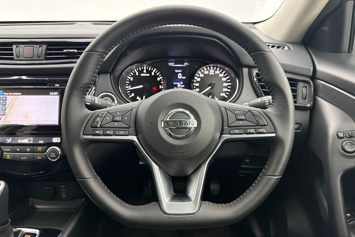 2017 Nissan X-TRAIL ST-L T32 Series II