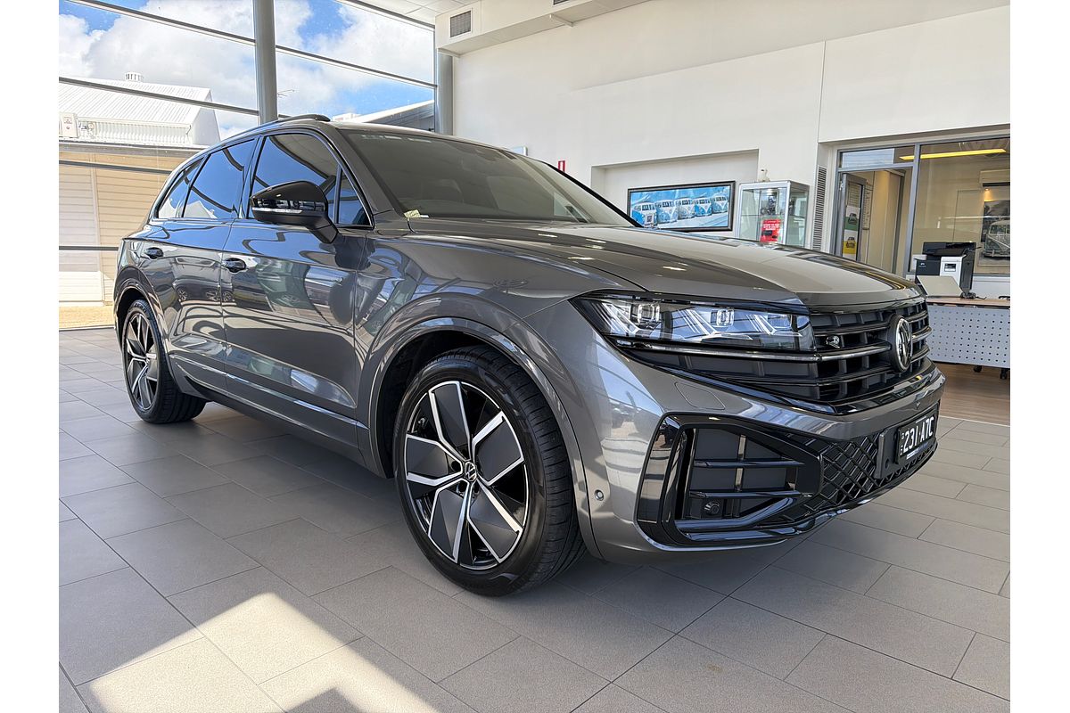 2026 Volkswagen Touareg 210TDI Wolfsburg Edition RC