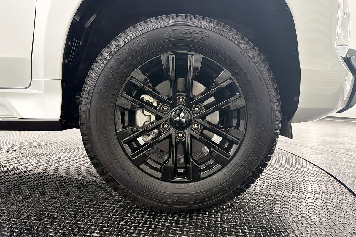 2023 Mitsubishi Pajero Sport GSR QF