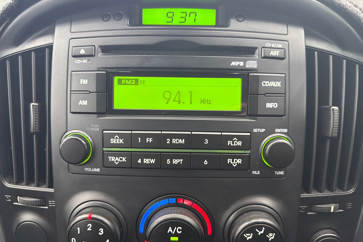 2010 Hyundai iLoad TQ-V