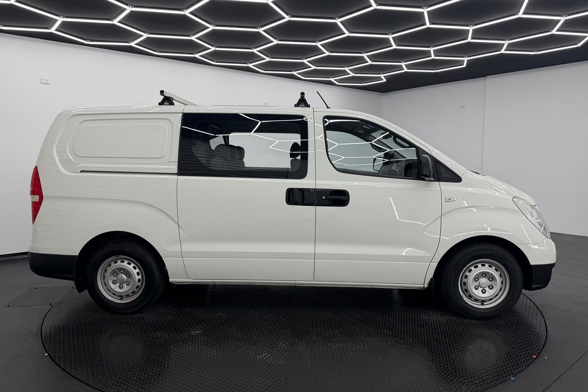 2010 Hyundai iLoad TQ-V